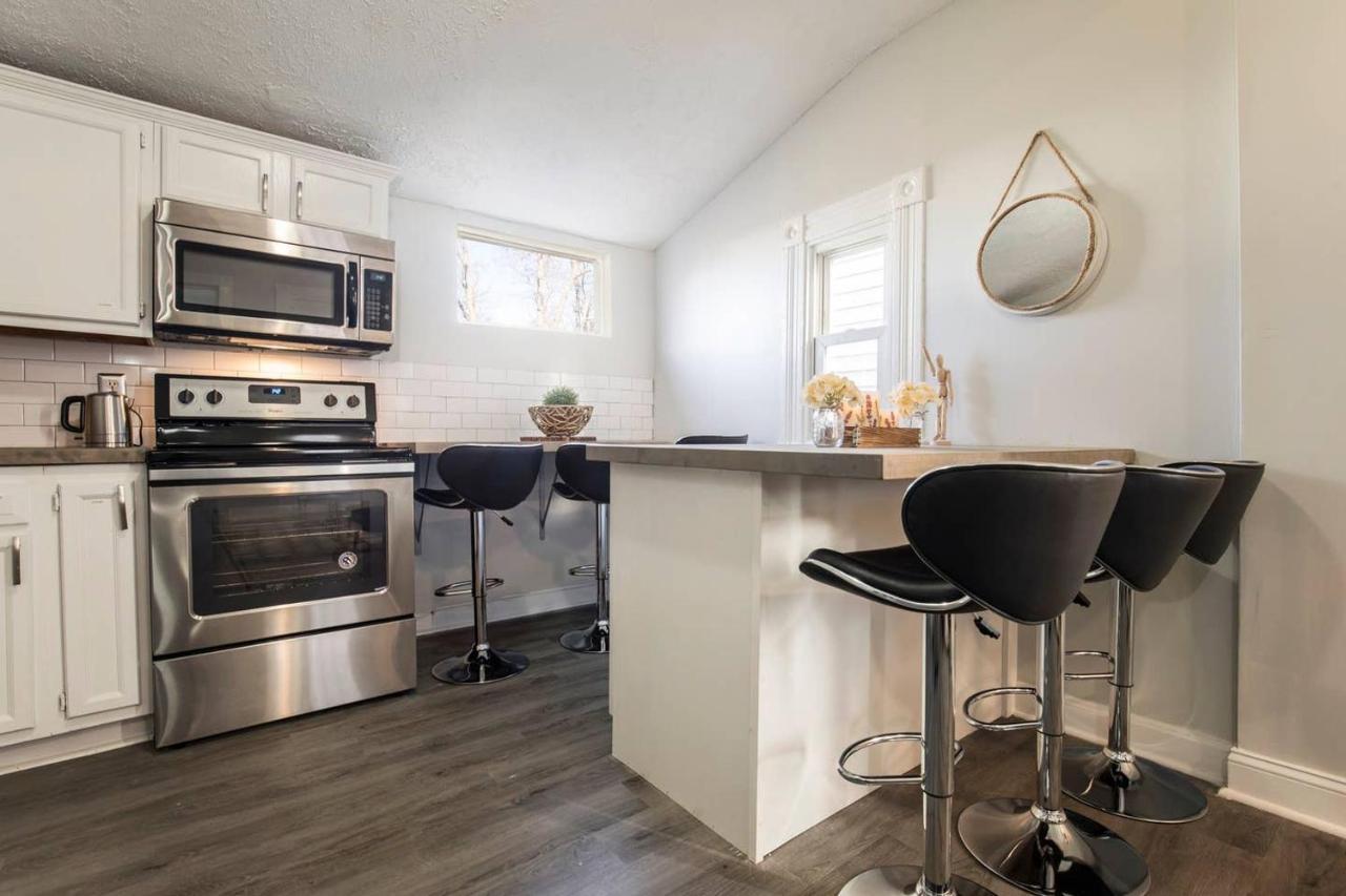 Louisville Dream House 4Br 2Ba By Cozysuites 外观 照片
